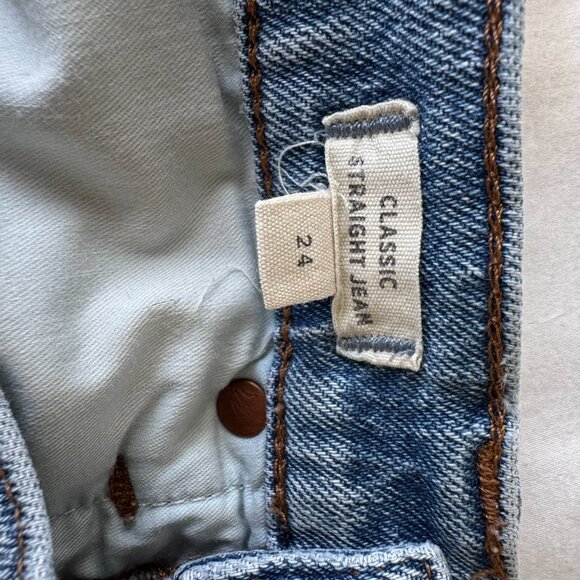 Madewell Classic Straight Jean - Picture 3 of 4